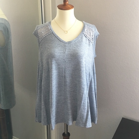 Jennifer Misty Blue Crochet Top - Picture 5 of 6